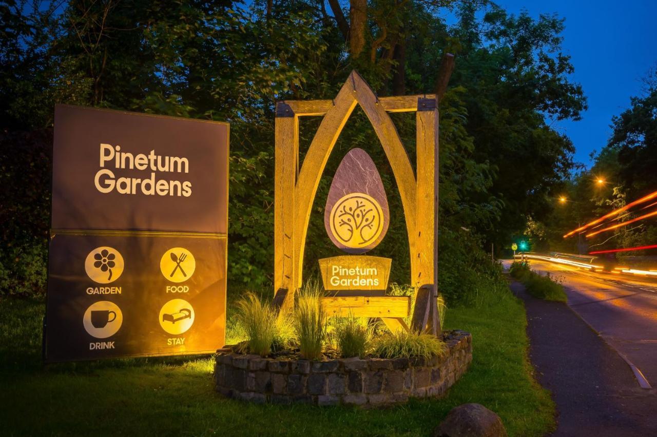 Pinetum Gardens Retreats Hotel Сейнт Остел Екстериор снимка